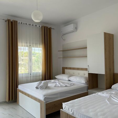 Vila Roan Vlorë Exterior foto