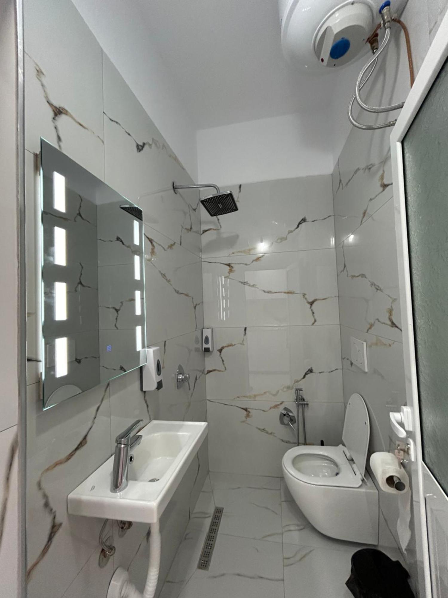 Vila Roan Vlorë Exterior foto